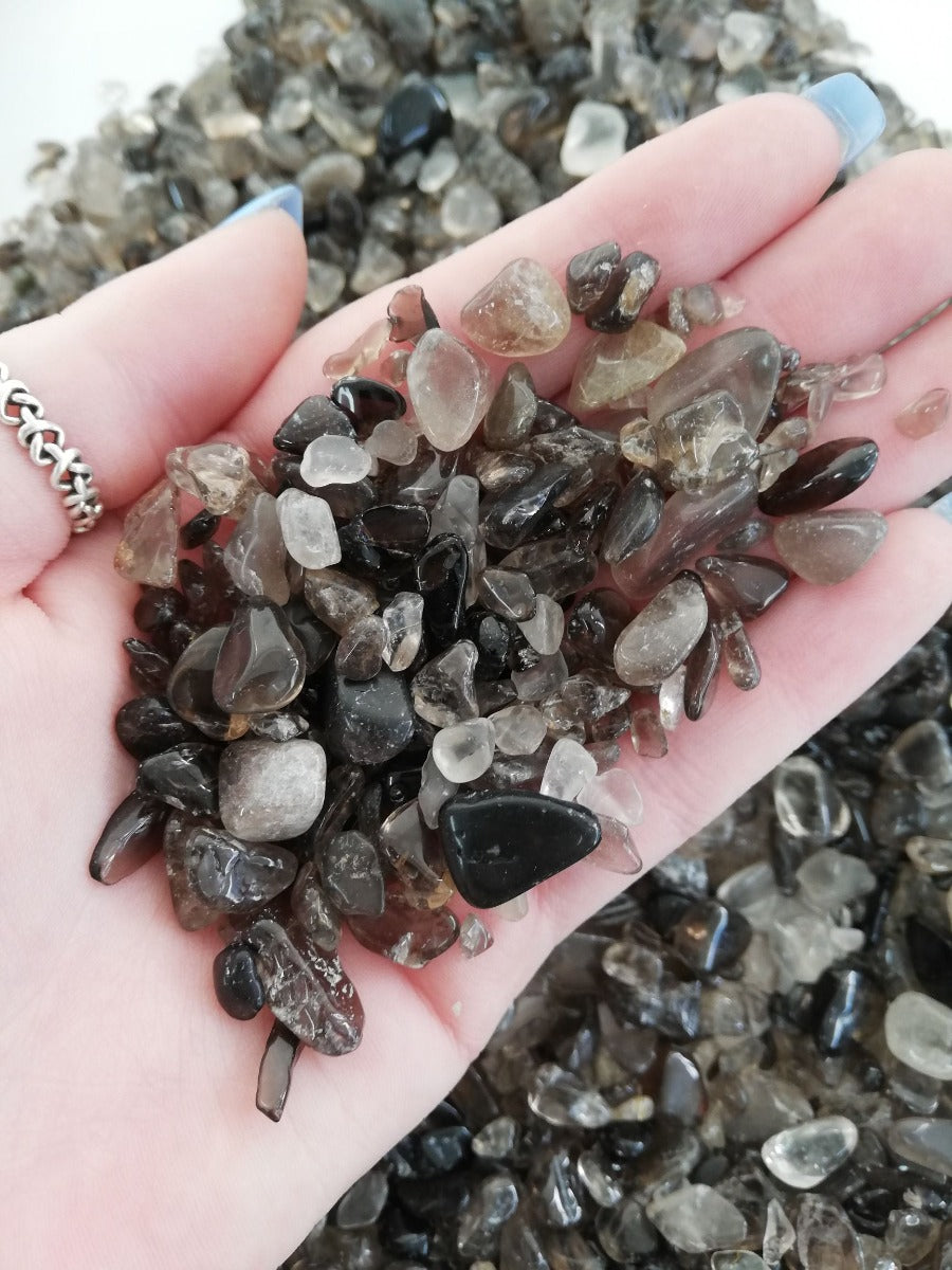 Smoky Quartz Chips - 1 KG Q1 Smoky Quartz Chips - 1 KG Q1